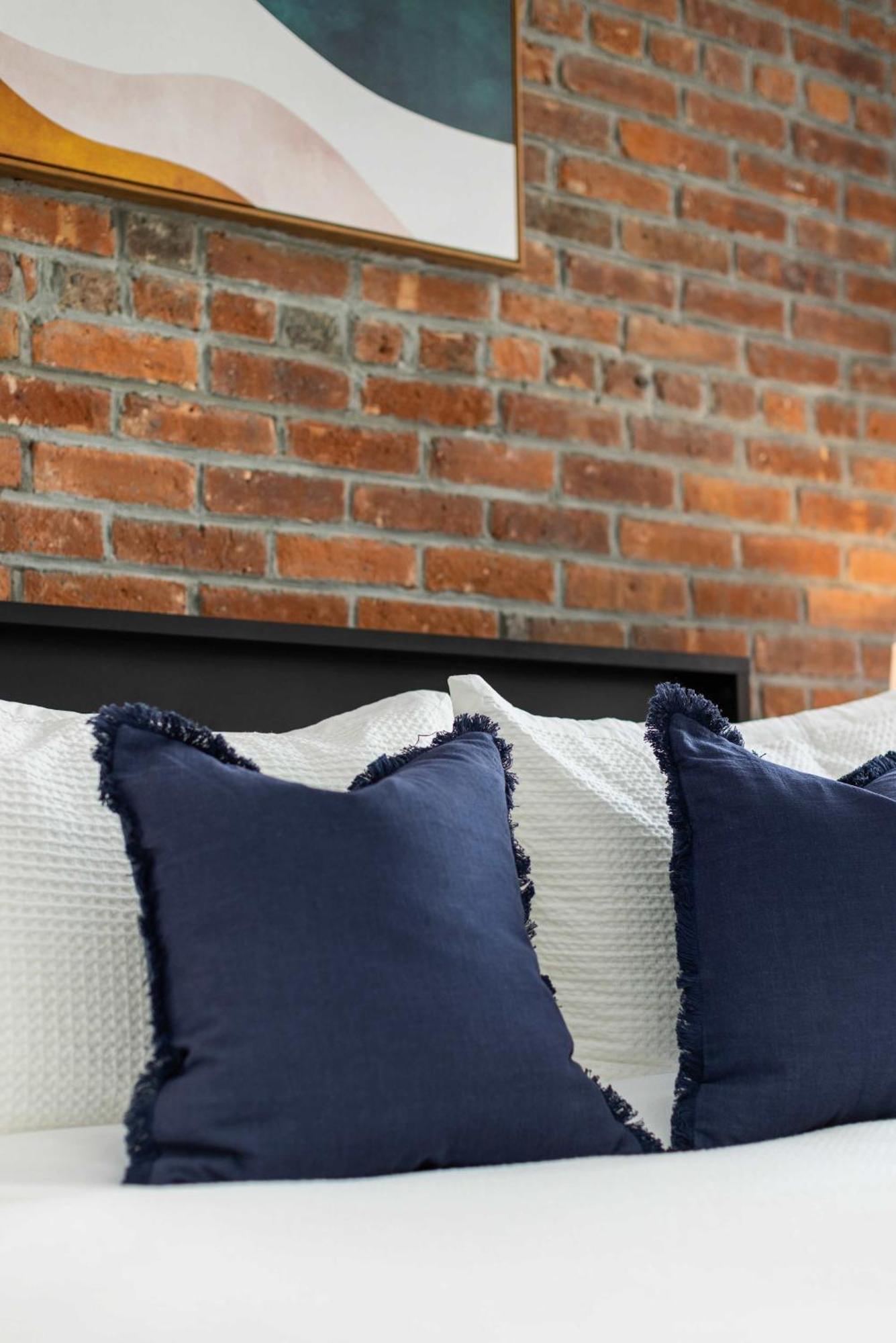 Cozy Chic 2br Time Square